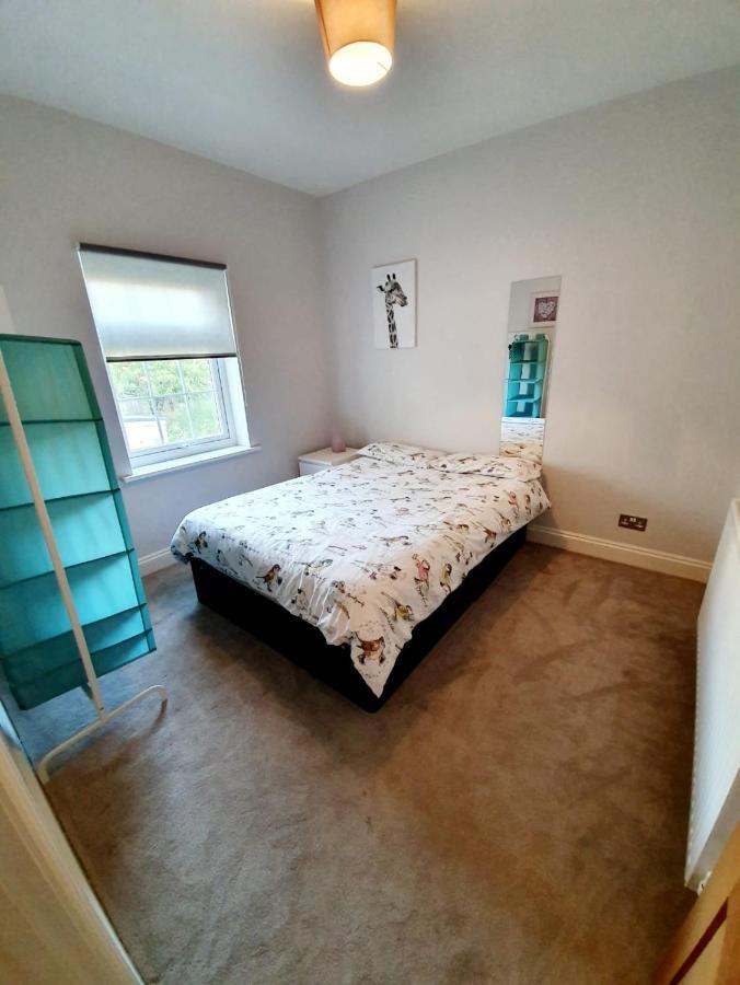 Beautiful 3 Bedroom House At The Sea Front - Amazing Location Сътън он Сий Екстериор снимка